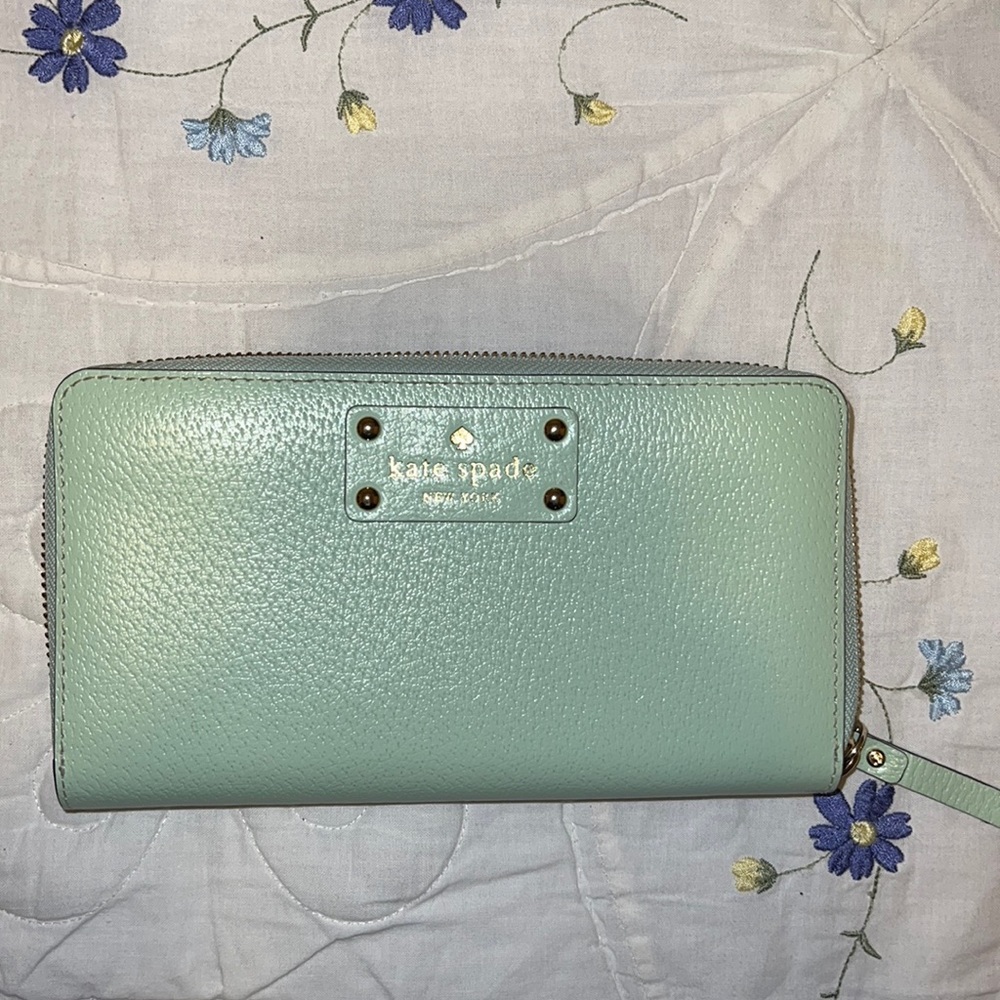 Kate spade wallet